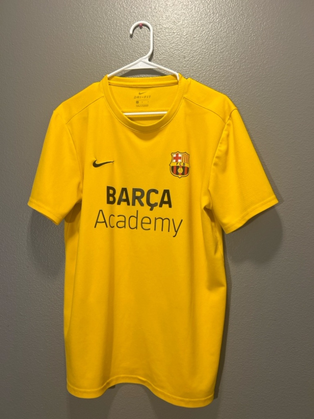 Nike Dri-Fit FC Barcelona Barca Academy Soccer Jersey Yellow Men’s Size Large